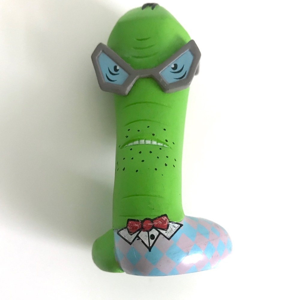 Kidrobot Kozik bookworm nerd vinyl figure decor - Picture 4 of 4